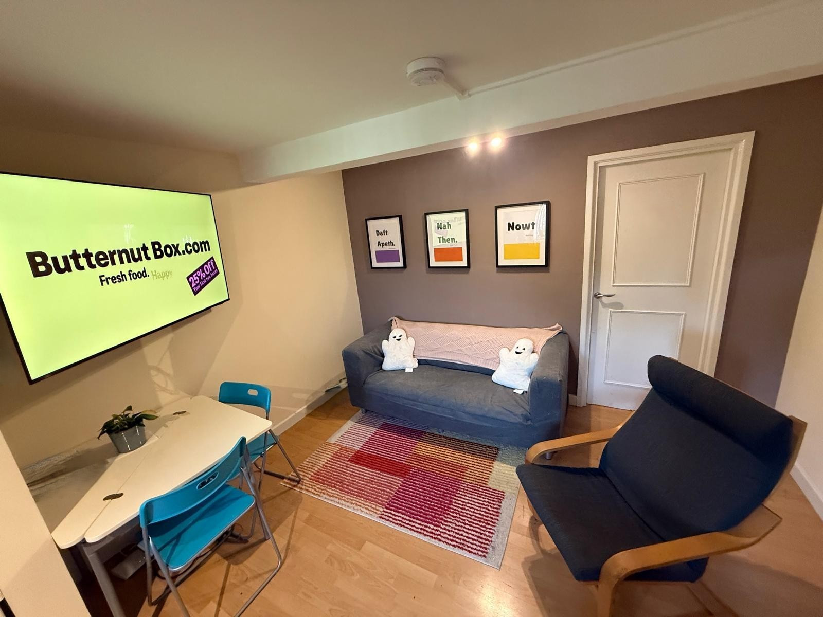 Lounge at 3A Ainsley Court